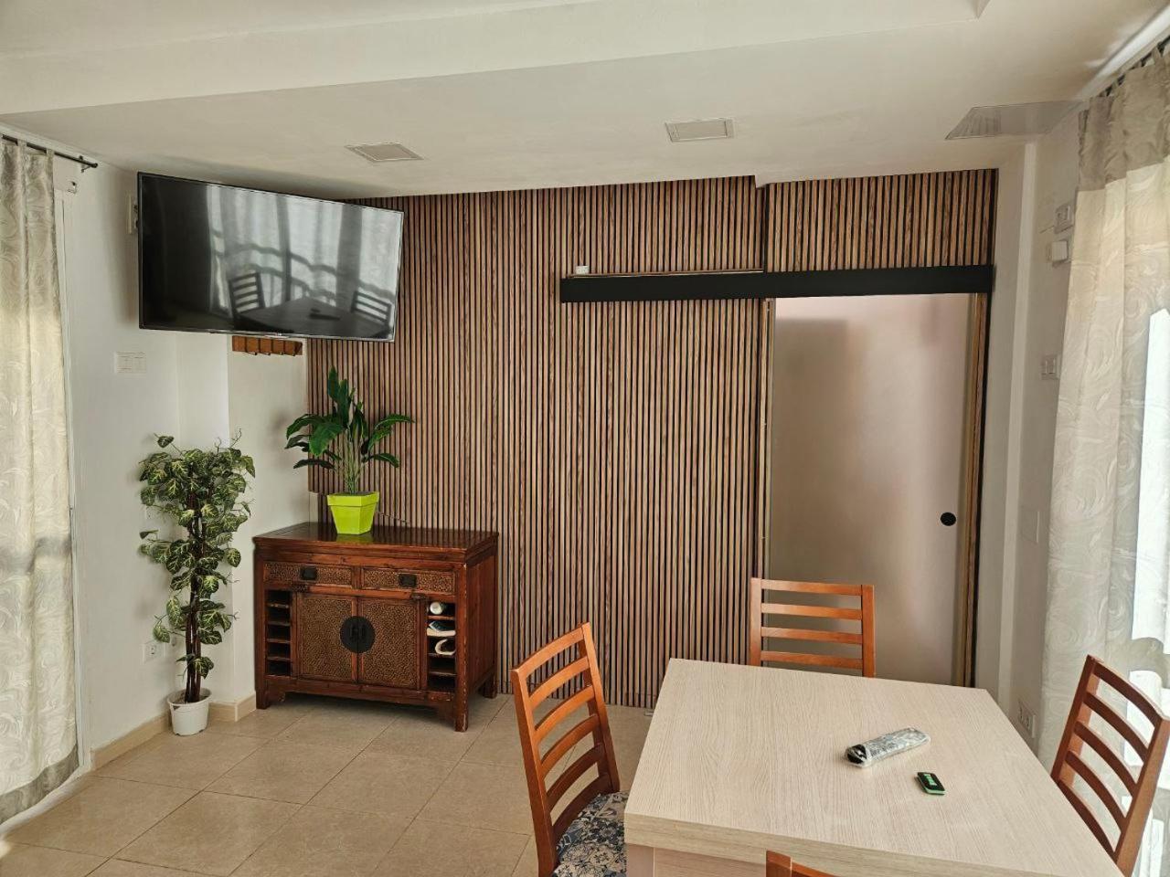 דירות גאנדיה Triplex A 200 Metros De La Playa מראה חיצוני תמונה